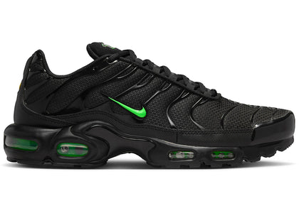 Nike Air Max Plus Black Green Strike - authentic Nike sneakers