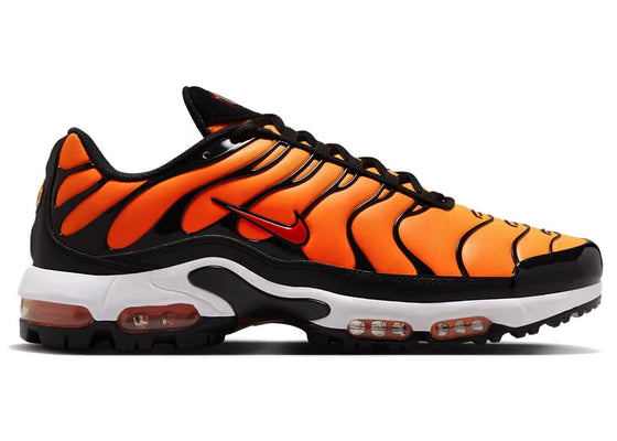 Nike Air Max Plus Golf Sunset sneakers - authentic streetwear shoes