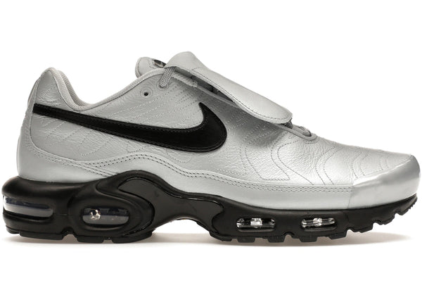 Nike Air Max Plus Tiempo Wolf Grey Black sneakers - authentic streetwear shoes