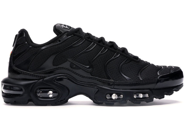 Nike Air Max Plus Triple Black sneakers - authentic streetwear shoes