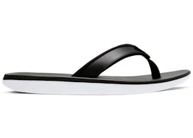 Nike Bella Kai Thong Sandal Black Metallic Silver White (Women's) - vue 360