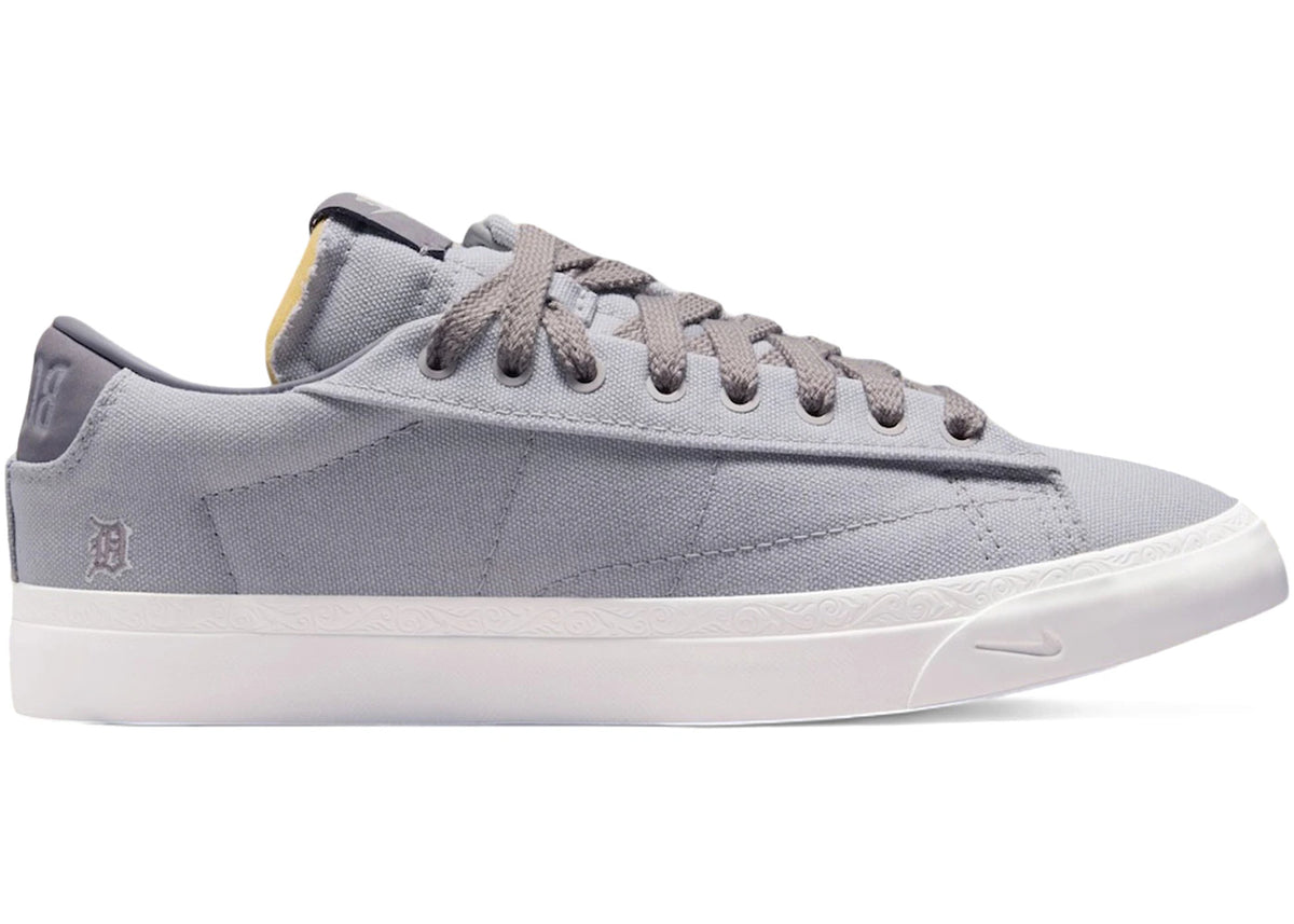 Nike Blazer Low Devin Booker Detroit Tigers Pearl Grey - vue 360