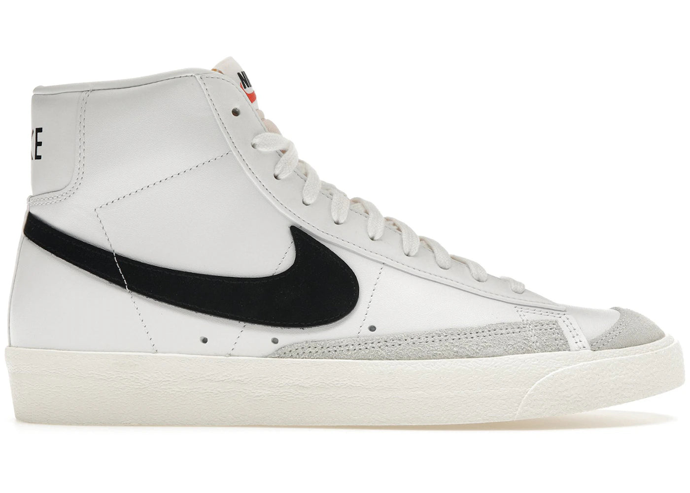 Nike Blazer Mid 77 Vintage White Black %