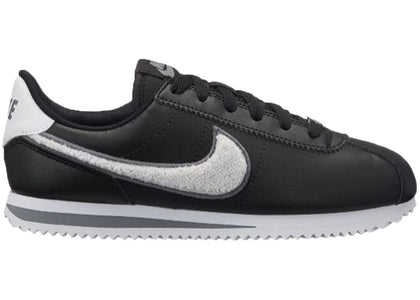 Nike Cortez Basic LTR SE Black (GS) - authentic Nike sneakers