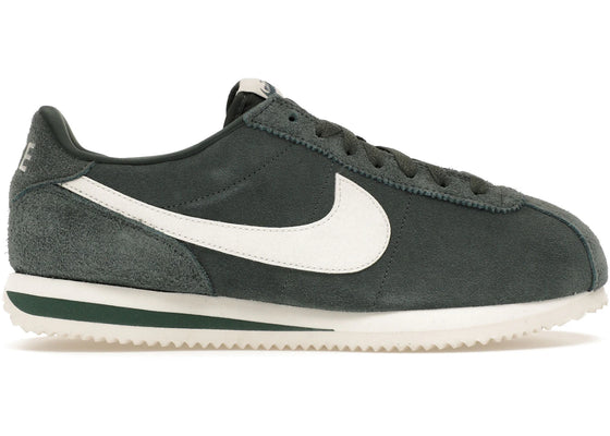 Nike Cortez Vintage Green sneakers - authentic Nike shoes