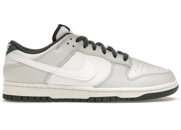 Nike Dunk Low Retro SE Photon Dust Vintage Green sneakers - authentic Nike shoes