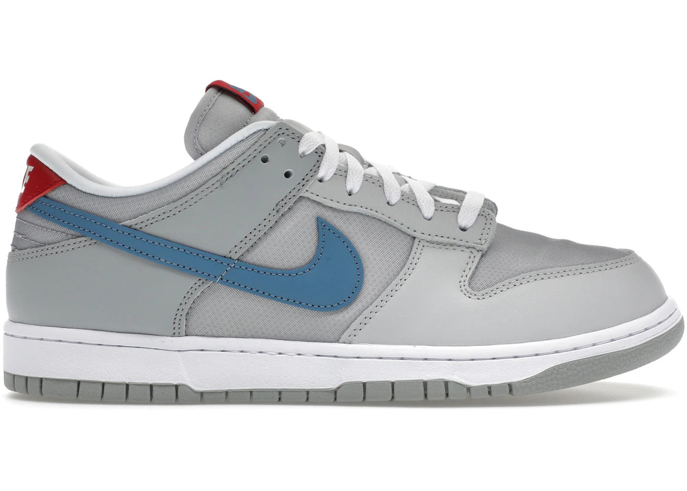 Nike Dunk Low Silver Surfer (2024) - vue 360