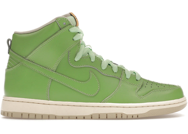 Nike SB Dunk High Statue of Liberty sneakers - authentic streetwear shoes