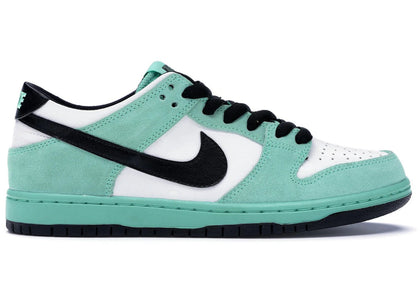 Nike SB Dunk Low Sea Crystal sneakers - authentic streetwear shoes