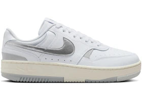 Nike Gamma Force White Light Smoke Grey Photon Dust Metallic Silver (Women's) - vue 360