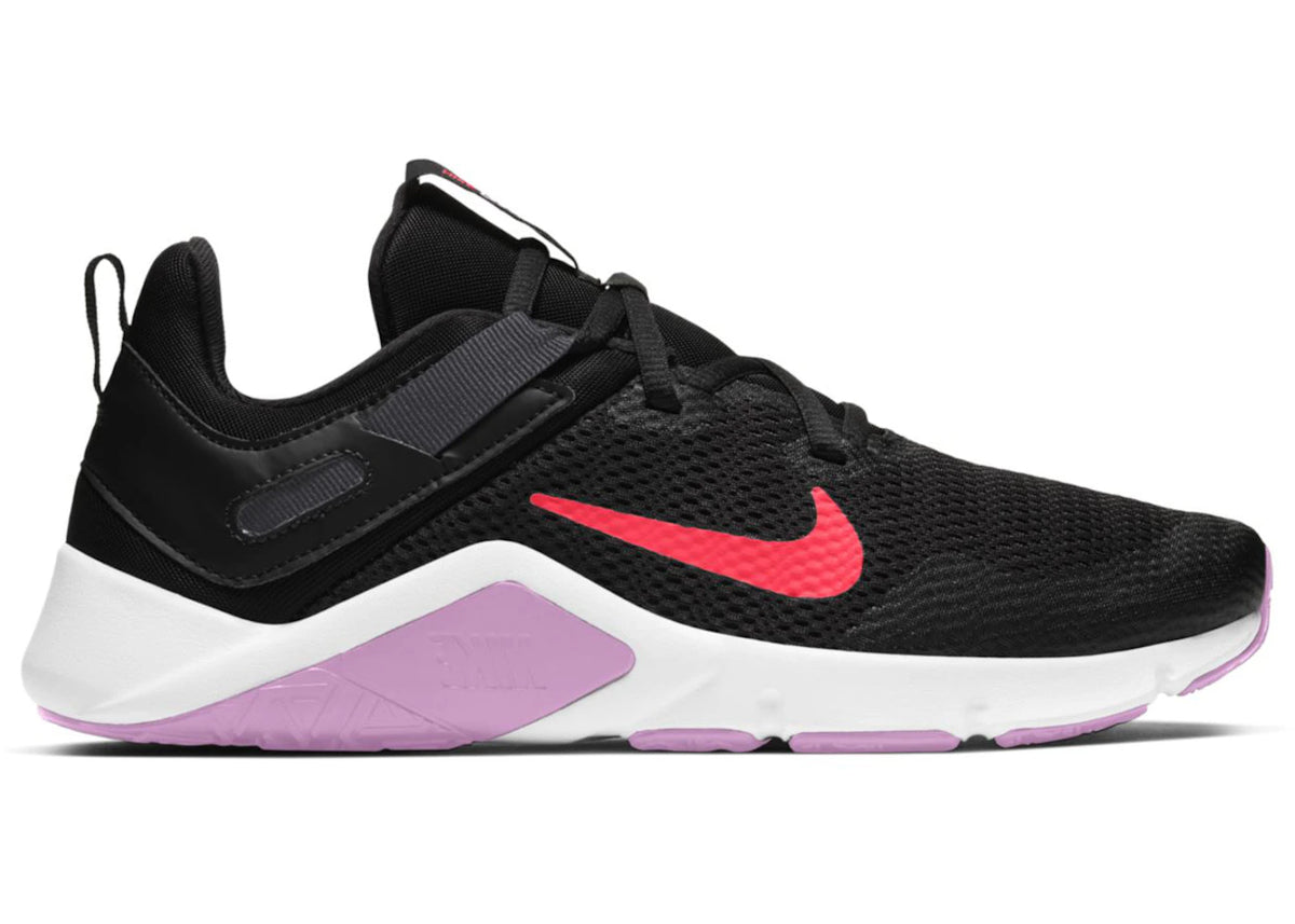 Nike Legend Essential Black Flash Crimson (Women's) - vue 360