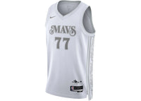 Nike Luka Dončić Dallas Mavericks Dri-Fit Jersey White