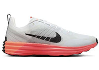 Nike Lunar Roam Hot Lava
