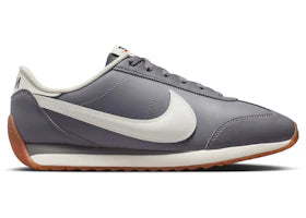 Nike Pacific Leather Pencil Point Sail Gum (Women's) - vue 360
