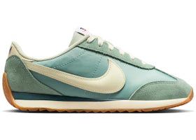 Nike Pacific Steam Mineral Slate Coconut Milk Gum (Women's)