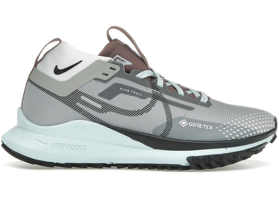 Nike React Pegasus Trail 4 Gore-Tex Light Smoke Grey Glacier Blue Football Grey Black (Women's) sneakers - authentic Nike...