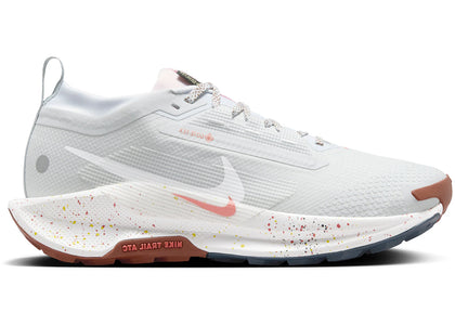 Nike React Pegasus Trail 5 Gore-Tex Pure Platinum Football Grey Pink Foam White (Women's) - sneakers view 2