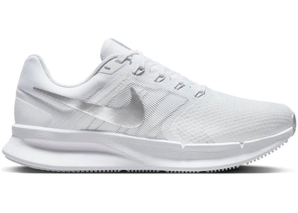 Nike Run Swift 3 White Metallic Silver (Women's) - sneakers view 2