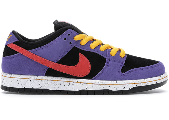 Nike SB Dunk Low ACG Terra sneakers - authentic streetwear shoes