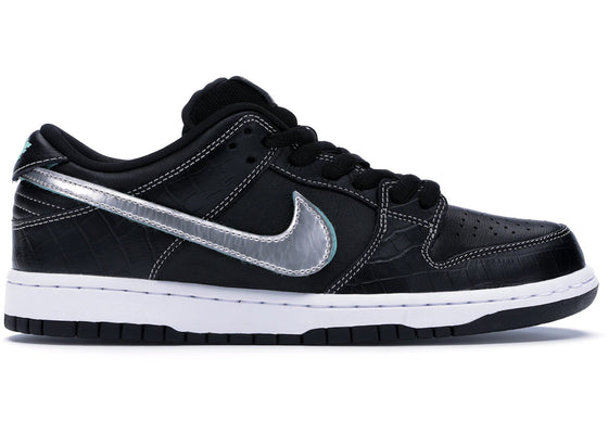 Nike SB Dunk Low Diamond Supply Co. Black Diamond sneakers - authentic streetwear shoes