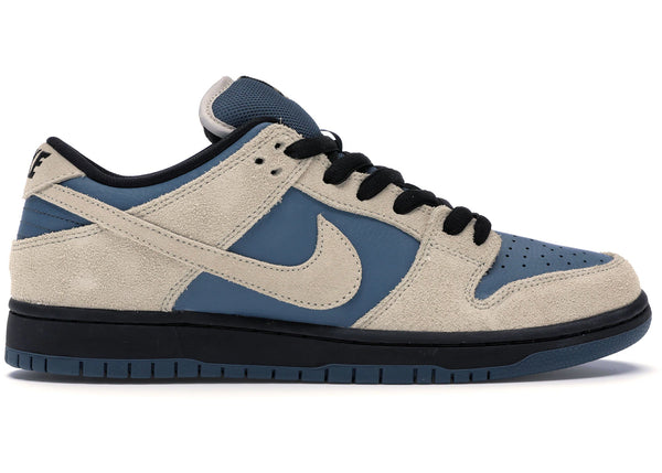 Nike SB Dunk Low Light Cream Thunderstorm sneakers - authentic streetwear shoes