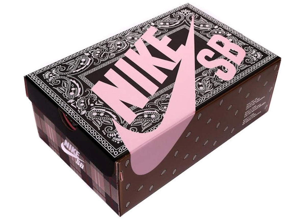 Nike SB Dunk Low Travis Scott (Spezialbox) - vue secondaire A