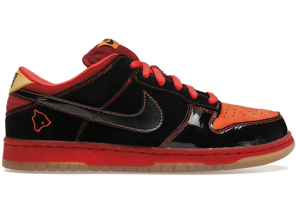 Nike SB Dunk Low Hawaii sneakers - authentic streetwear shoes