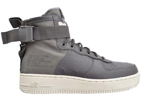 Nike SF Air Force 1 Mid Dark Grey - vue 360