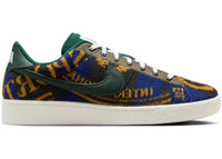 Nike Tennis Classic Premium Fir White Sail