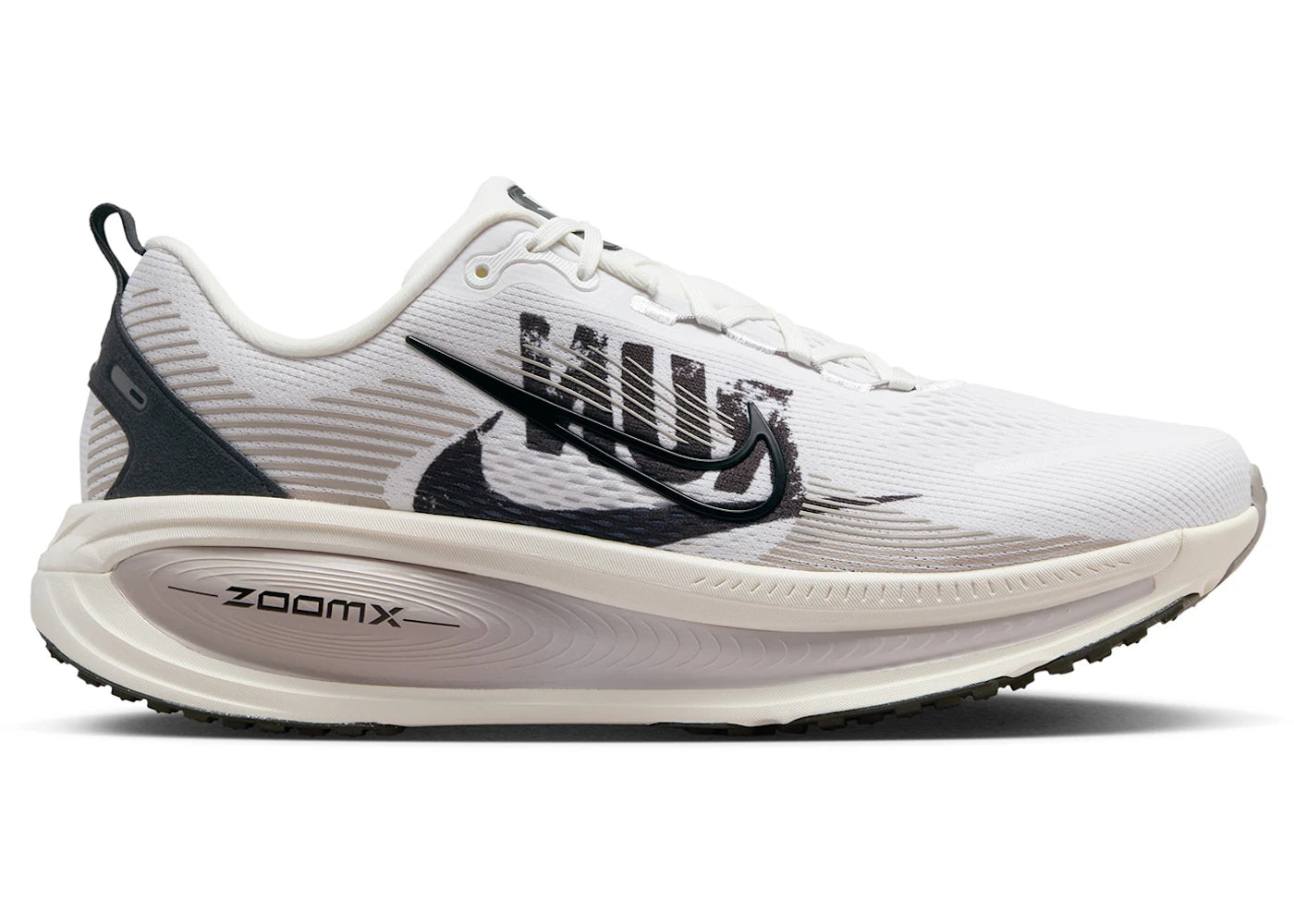 Nike Vomero 18 Run Pack - vue 360