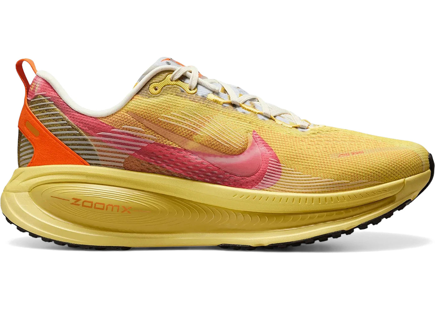 Nike Vomero 18 SE International Running Pack LD-1000 - vue 360