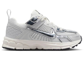 Nike Vomero 5 Photon Dust Chrome (PS) - vue 360