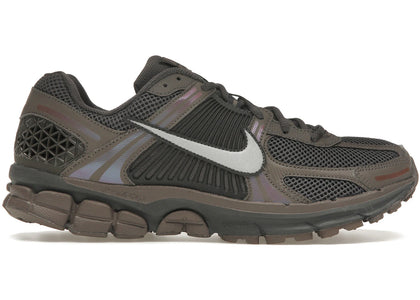 Nike Zoom Vomero 5 Cave Stone sneakers - authentic Nike shoes