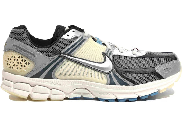 Nike Zoom Vomero 5 Cheung Ka Long Don't Lose Your Way sneakers - authentic Nike shoes