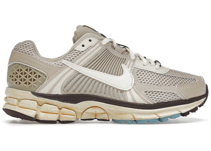 Nike Zoom Vomero 5 Oatmeal (Women's) sneakers - authentic Nike shoes