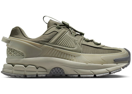 Nike Zoom Vomero 5 Roam Silver Sage Spruce Fog - authentic Nike sneakers