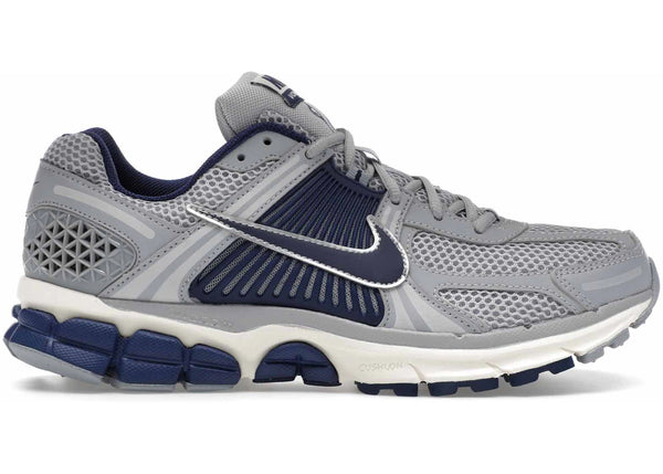 Nike Zoom Vomero 5 Yankees sneakers - authentic Nike shoes