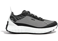 Norda 001 Black White