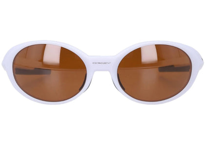 Oakley Eyejacket Redux Sunglasses Matte Vapor (OO9438-24) - apparel view 2
