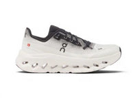 On Womens Cloudtilt Sneakers White/Ivory