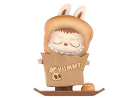 Pop Mart Labubu The Monsters Almost Hidden Series Bread Bag Figure - vue 360