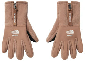 SKIMS x TNF Retro Denali Fleece Gloves Sienna - vue 360