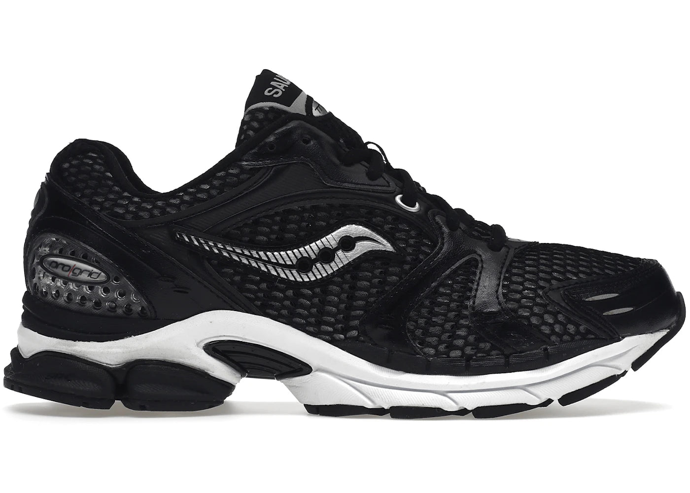 Saucony ProGrid Triumph 4 Black - vue 360