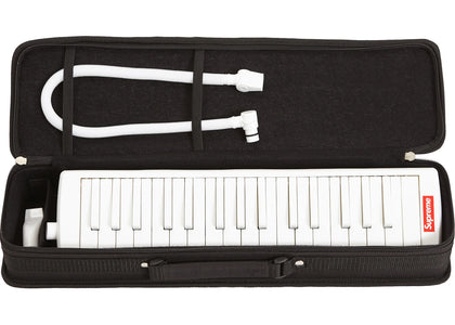 Supreme Hohner Melodica White - product view 2