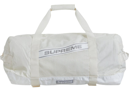 Supreme Logo Duffle Bag White - product view 2