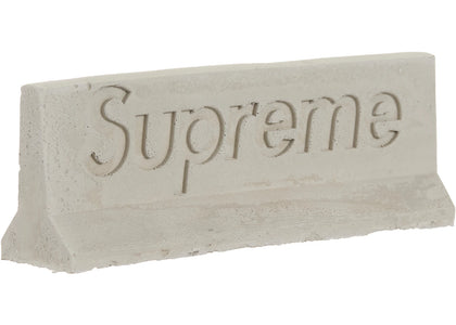 Supreme Mini Materials 1:12 Scale Jersey Barrier Grey - apparel view 2