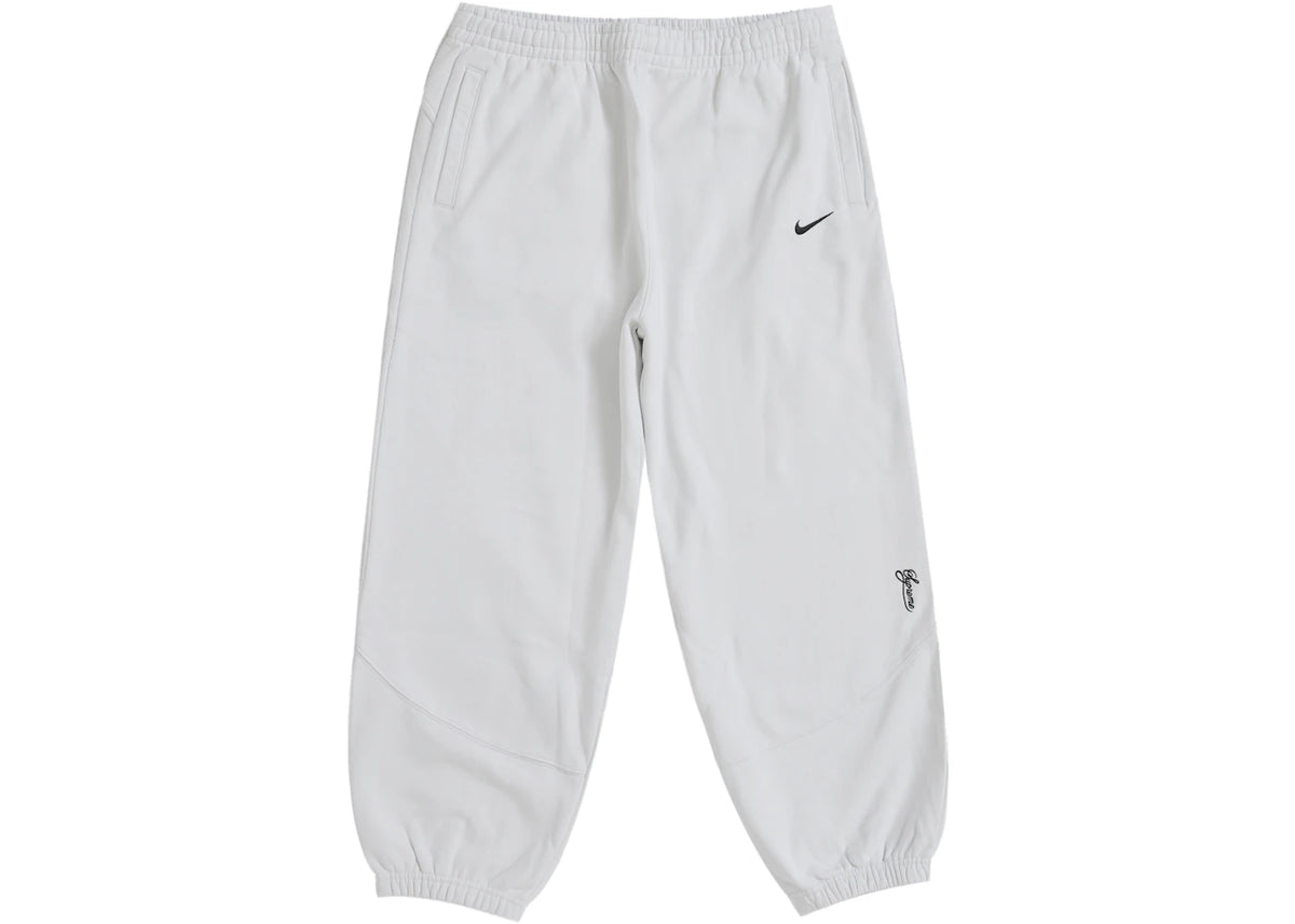 Supreme Nike Sweatpant (SS25) White - vue 360