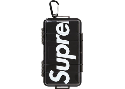 Supreme Pelican 1060 Case Smoke - product view 2
