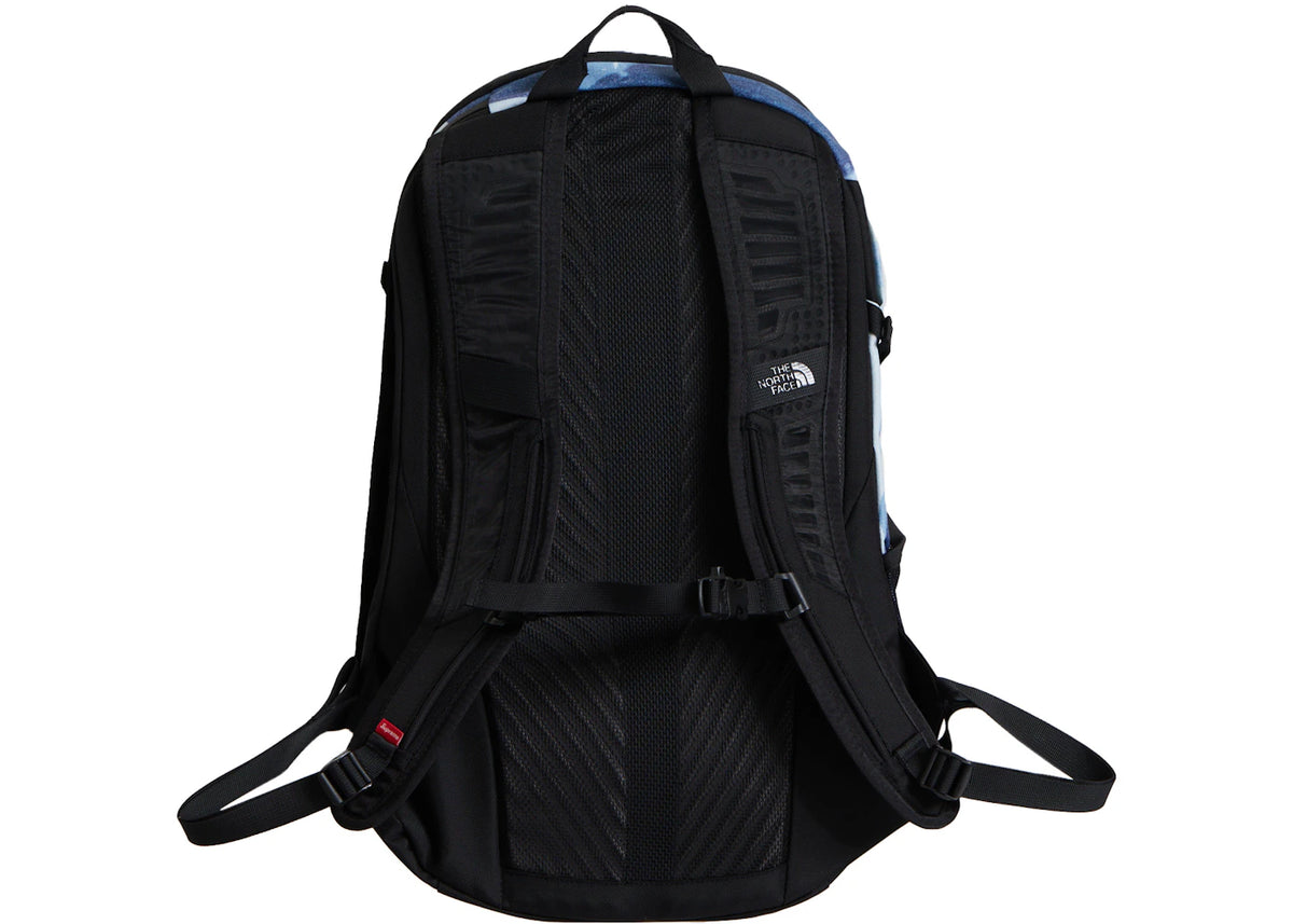 Supreme The North Face Bleached Denim Print Pocono Backpack Indigo - vue secondaire B