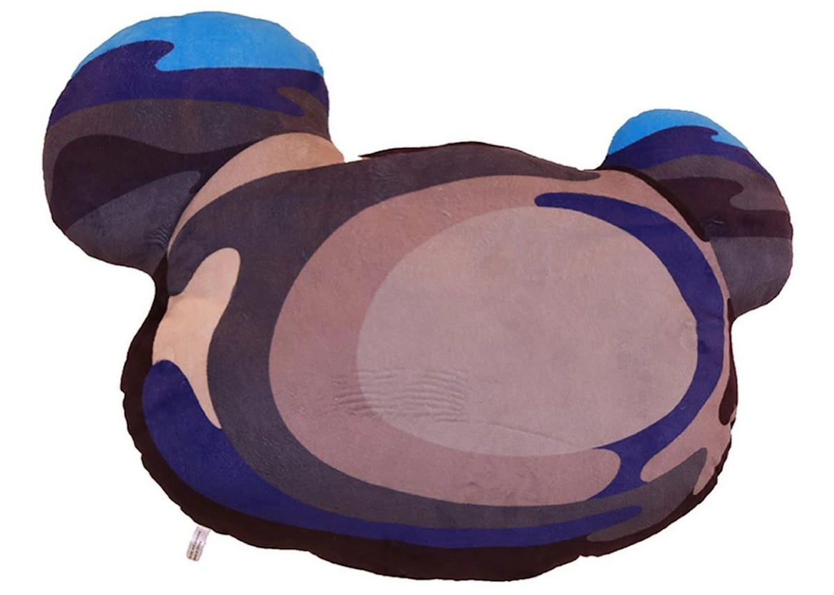 Takashi Murakami x ComplexCon Ursa Pillow Grey - vue secondaire B